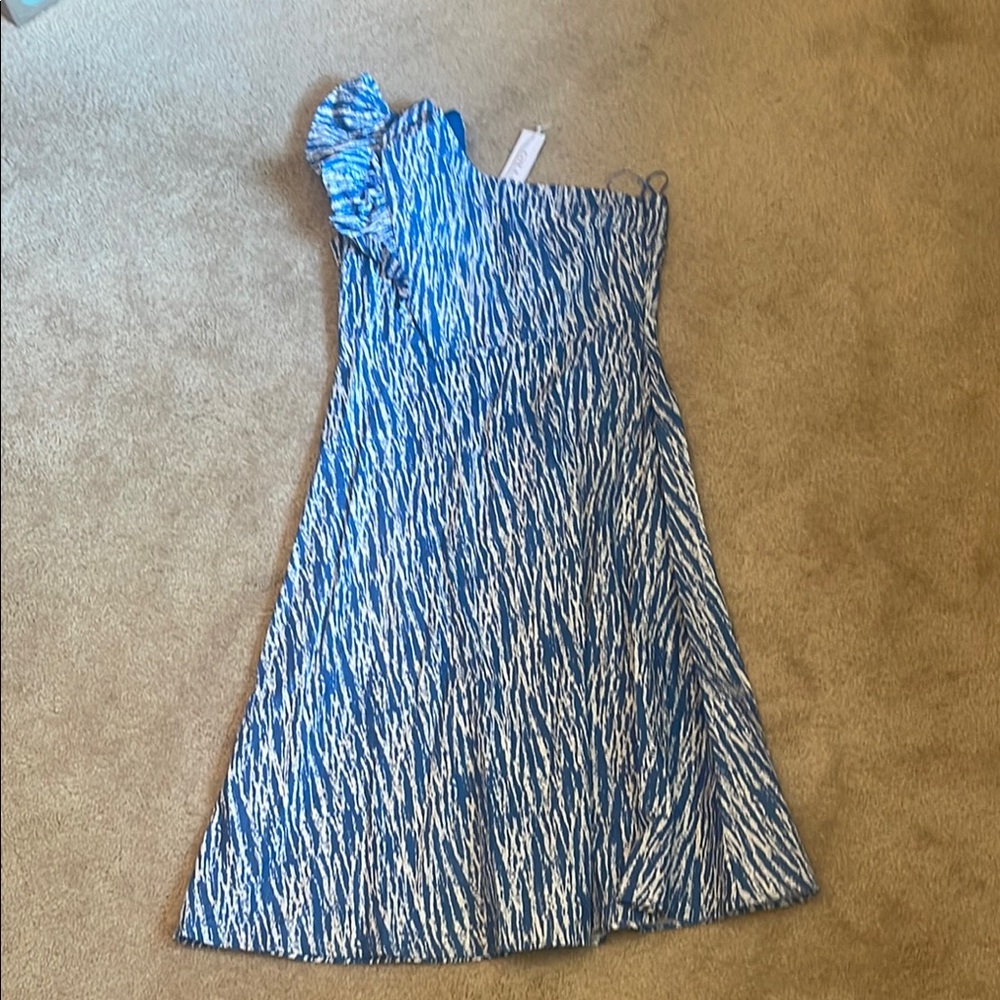 Gilli Blue and White Asymmetrical Dress